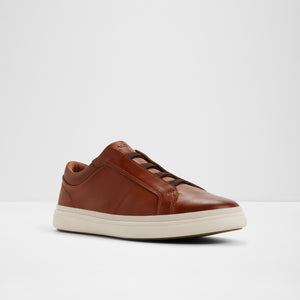 Carlson / Sneakers