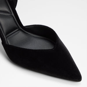 Carolling / Heeled Shoes