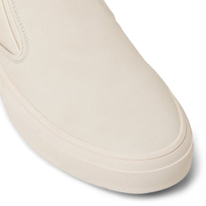 Carrier / Loafers