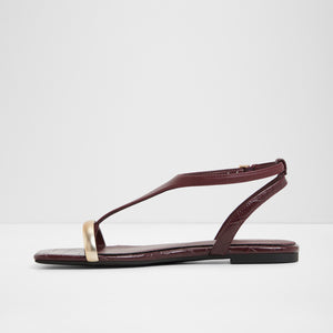 Catlyn / Flat Sandals