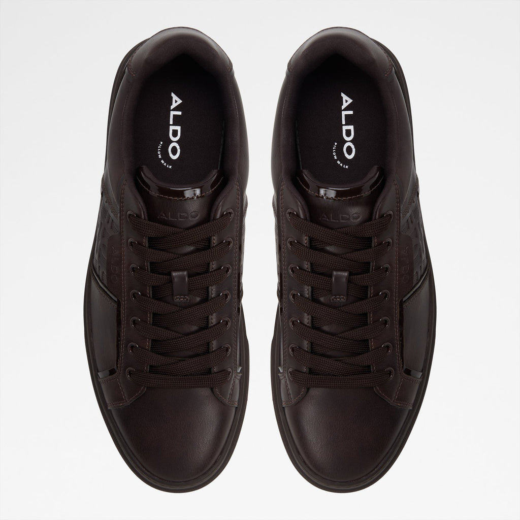 Ccourtline / Fashion Athletics