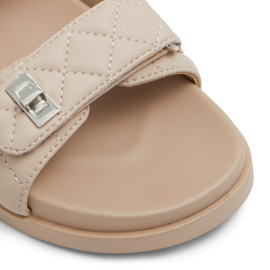 Chantel / Flat Sandals