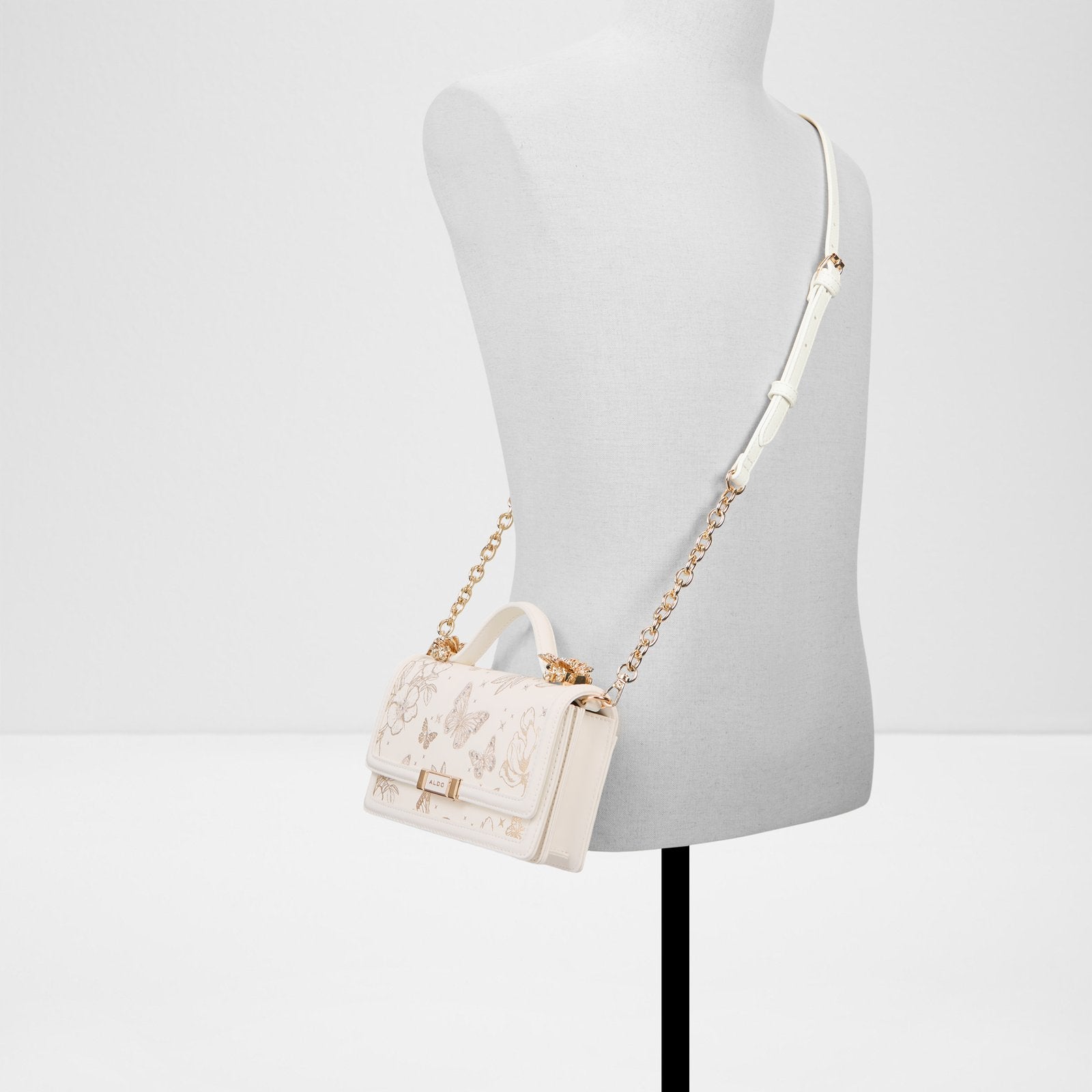 Charisma / Top Handle