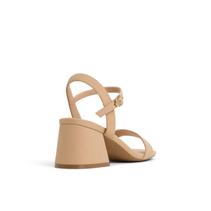 Charliee / Heeled Sandals