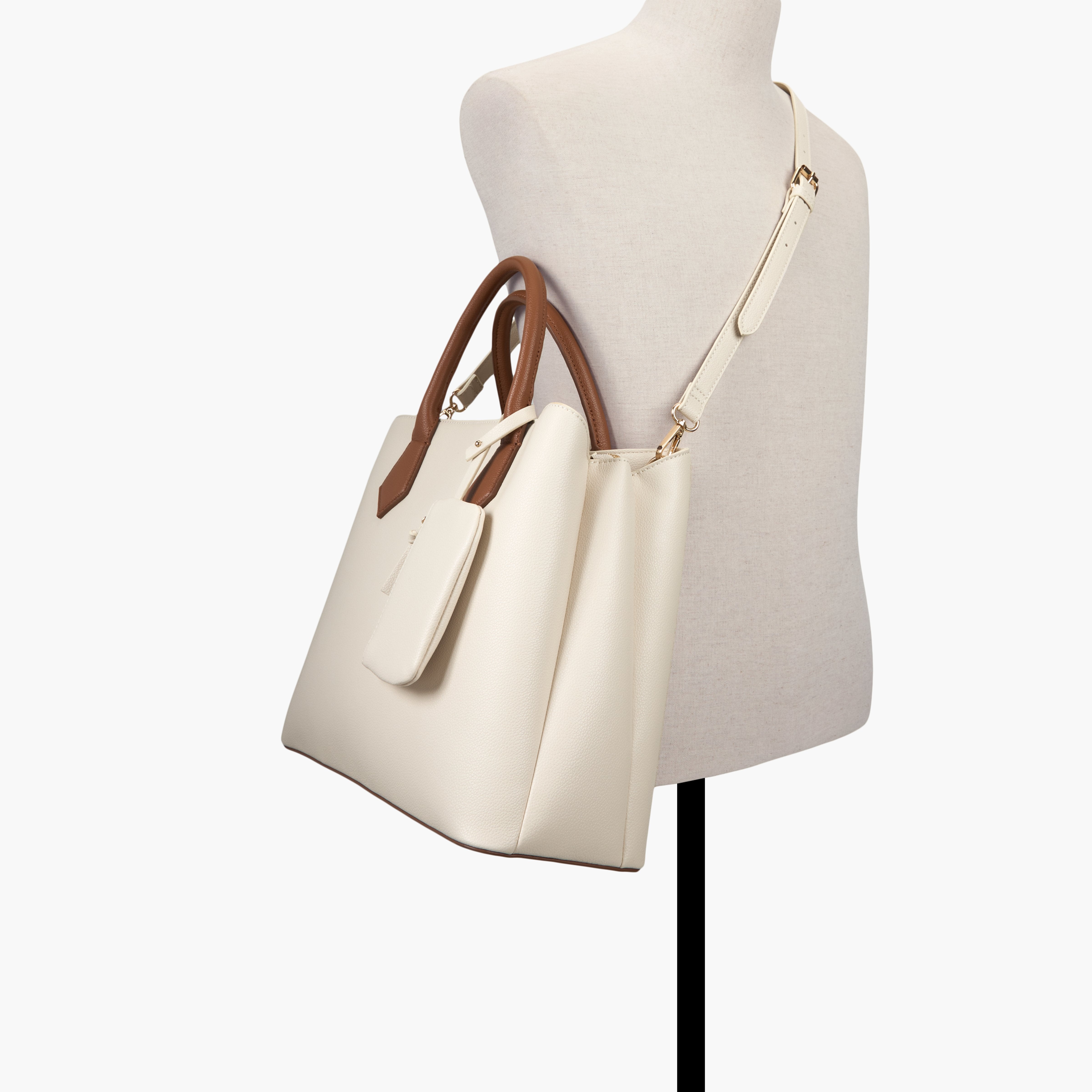 Charlottee \ Satchel