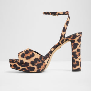 Chicgleam / Heeled Sandals