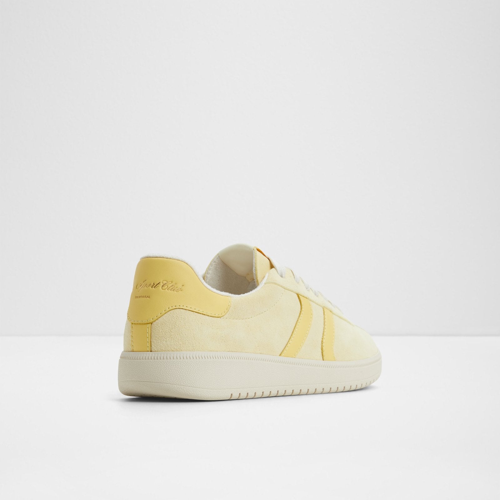 Chicsneaker / أحذية رياضية