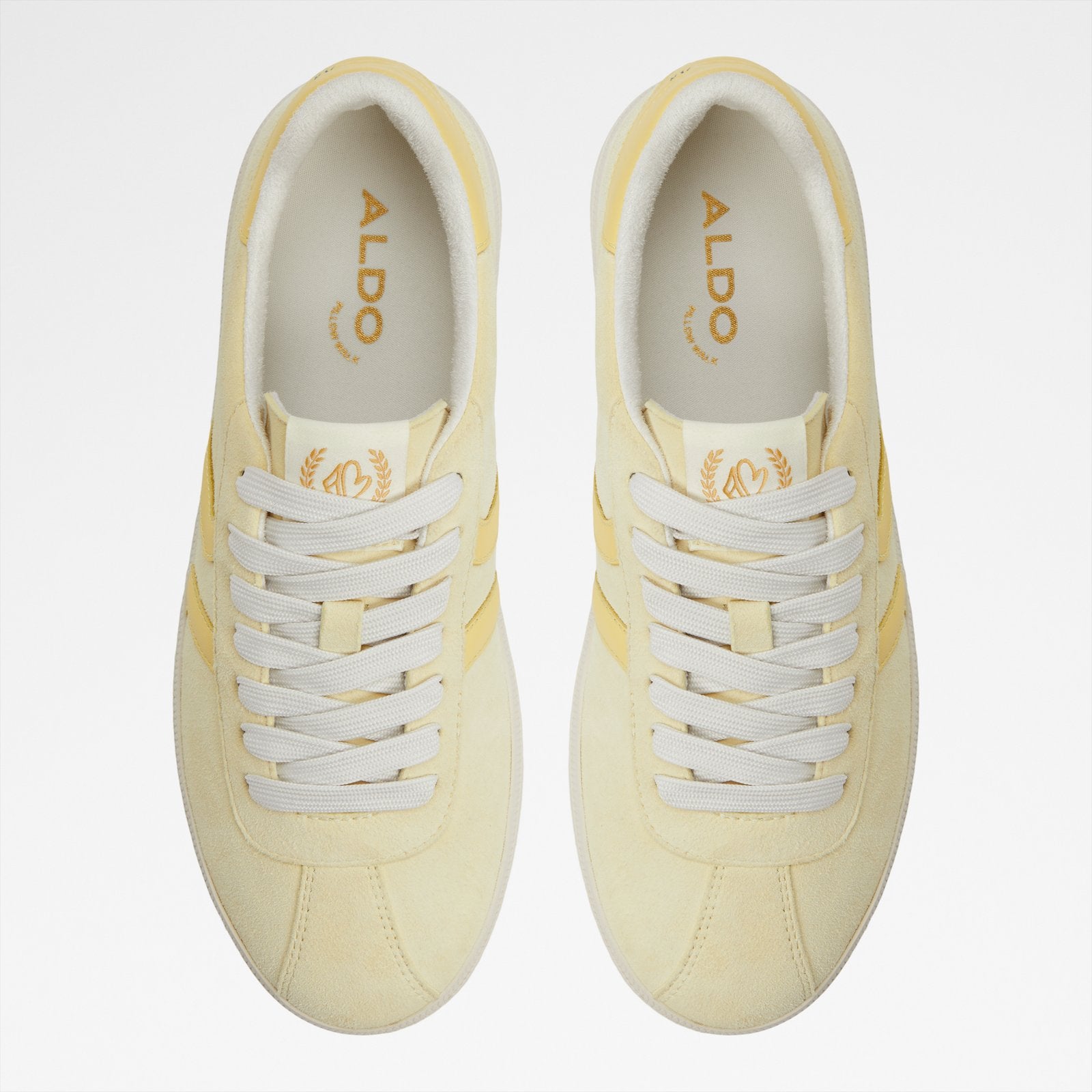 Chicsneaker / أحذية رياضية