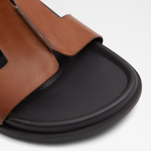 Christopher / Flat Sandals