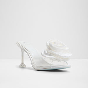 Cinderellamule / Heeled Sandals