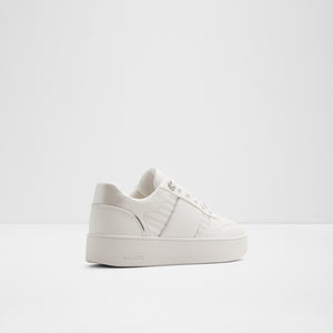 Clubhouse-l / Sneakers