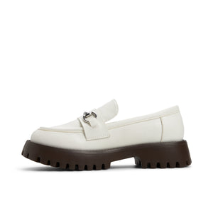 Cluelesss  /  Loafers