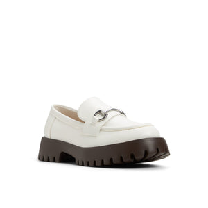 Cluelesss  /  Loafers
