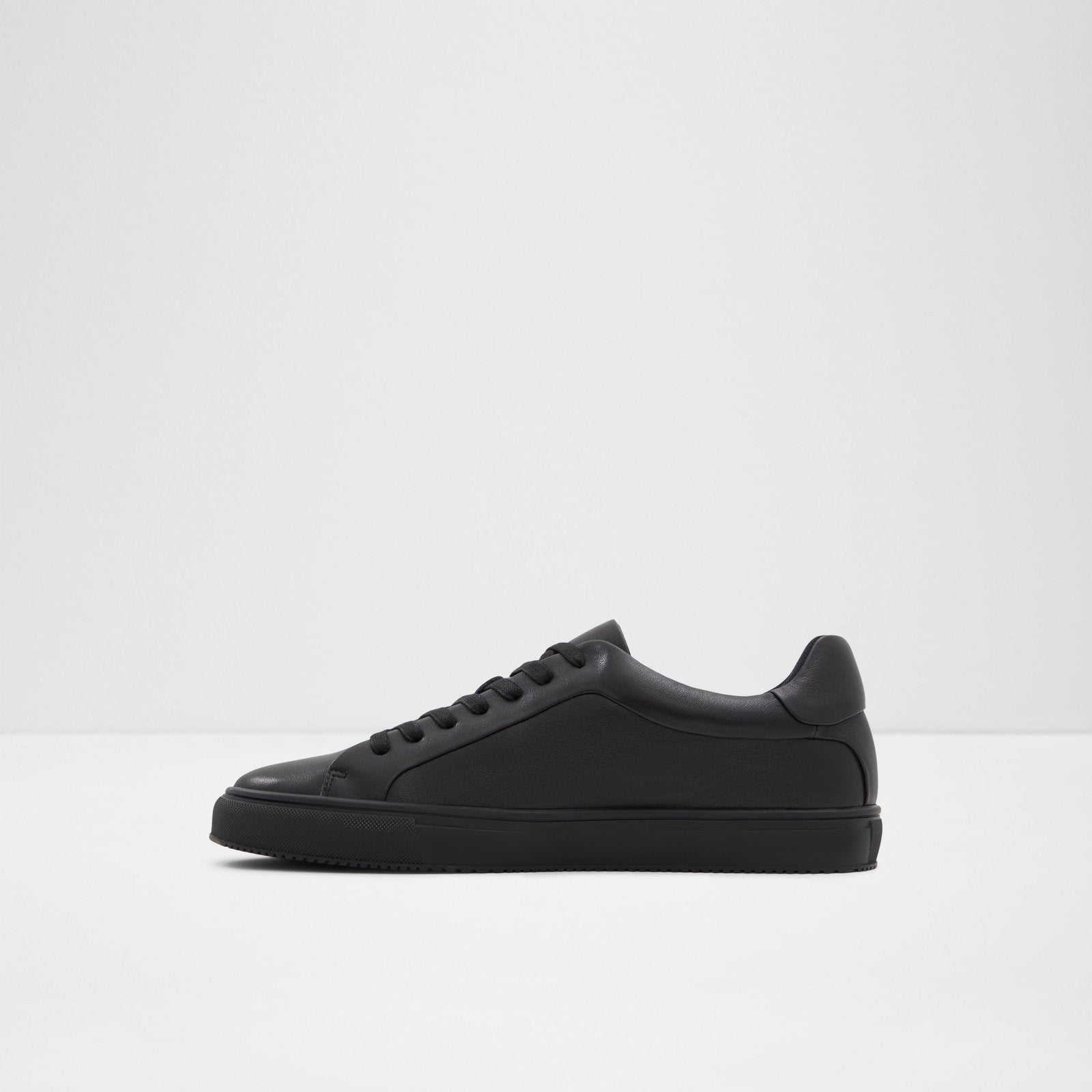 Cobi / Sneakers Men Shoes - Black - ALDO KSA