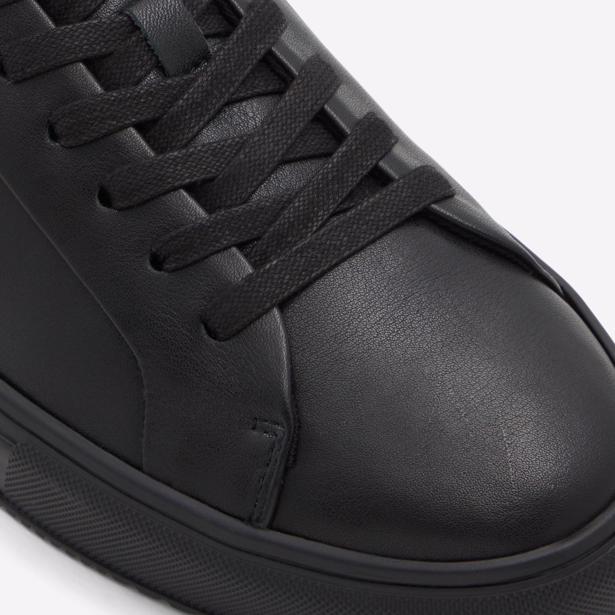 Cobi / Sneakers Men Shoes - Black - ALDO KSA