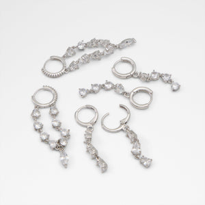 Colettee / Earring Set