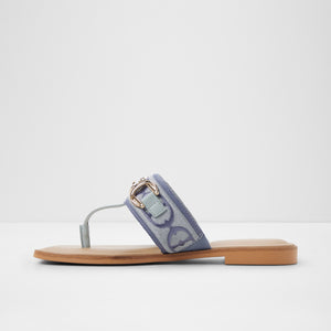 Coralynna / Flat Sandals