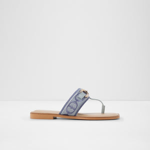 Coralynna / Flat Sandals