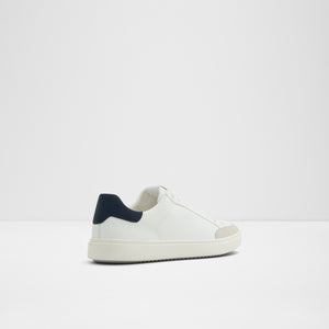 Courtspec / Sneakers
