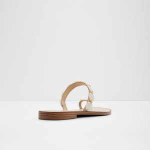 Crystiana / Flat Sandals