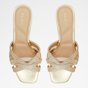 Curtsy / Heeled Sandals