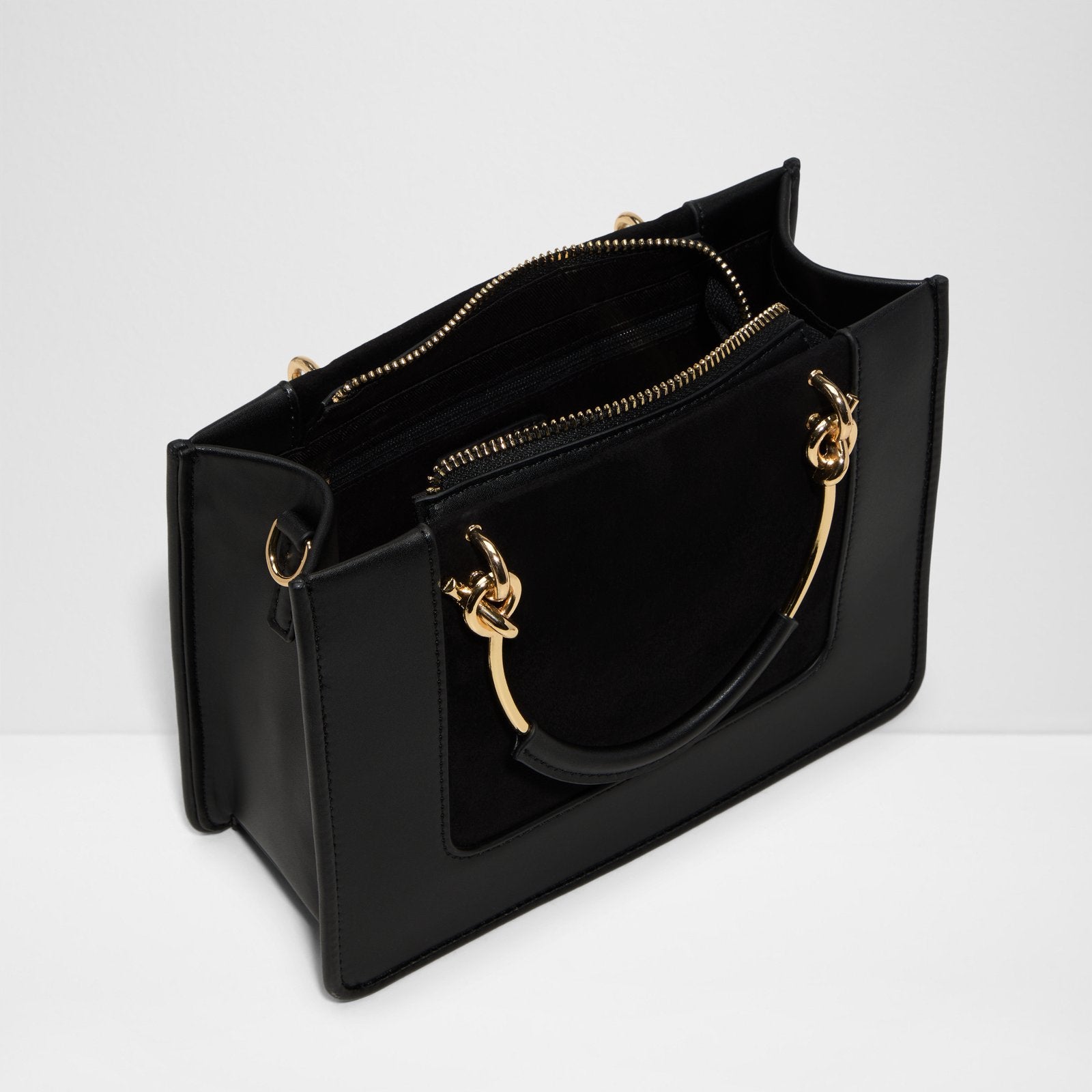 Dafne / Satchel