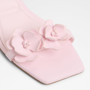 Daisyrose / صنادل بكعب