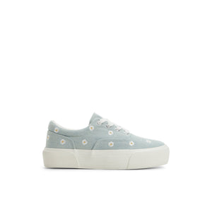 Daizey  /  Sneakers