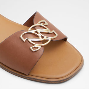Damiana / Flat Sandals
