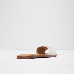 Damiana / Flat Sandals