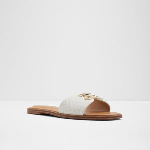 Damiana / Flat Sandals