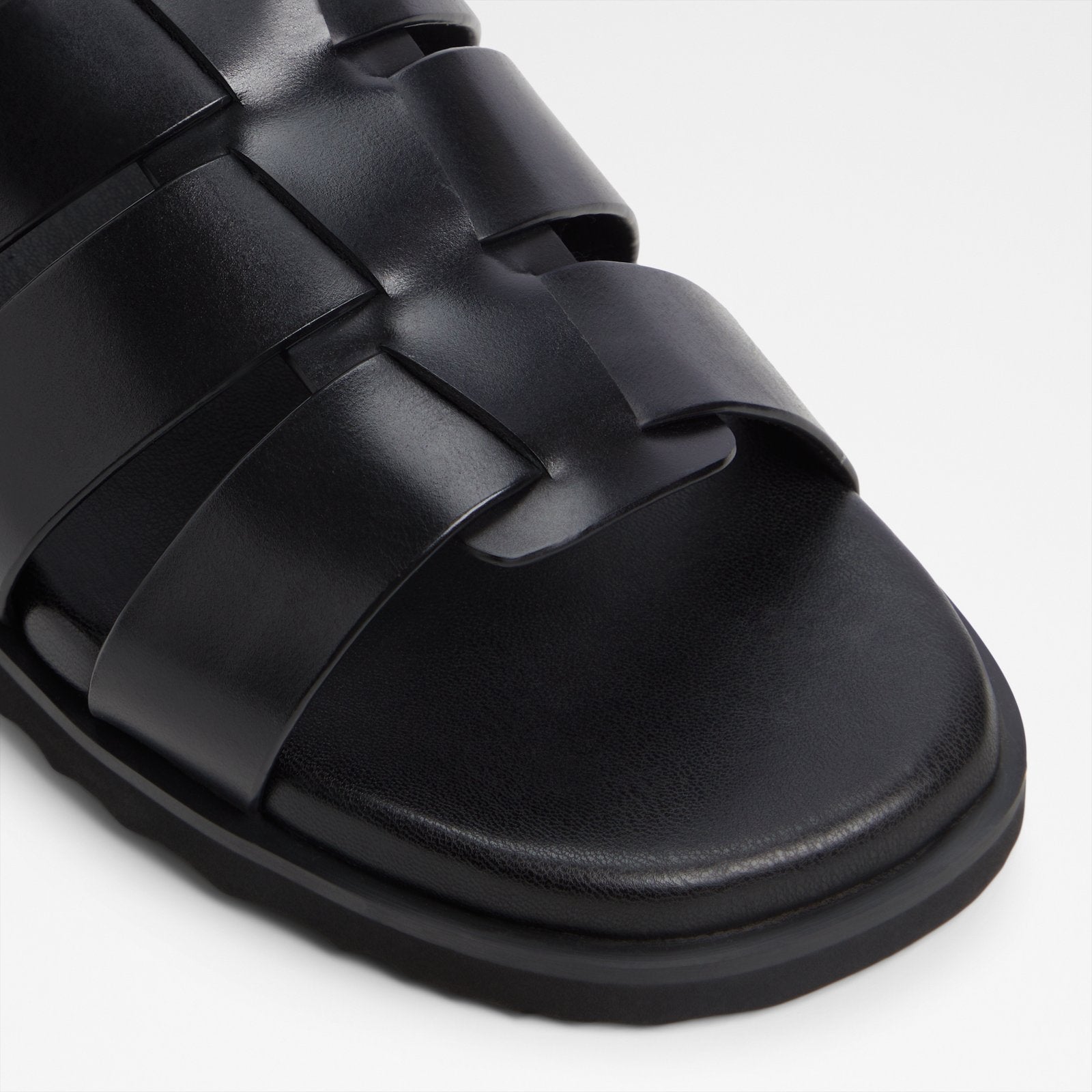 Darby / Flat Sandals