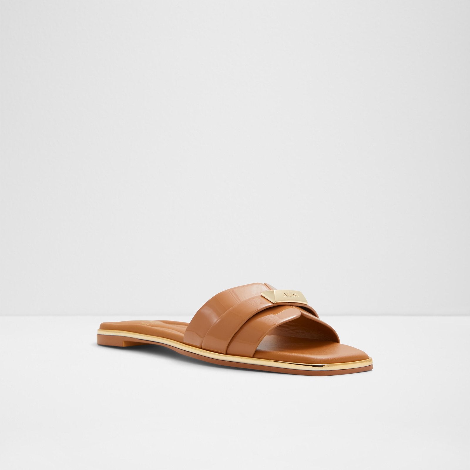 Darine / Flat Sandals