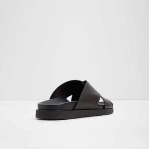 Darley / Flat Sandals