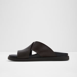 Darley / Flat Sandals