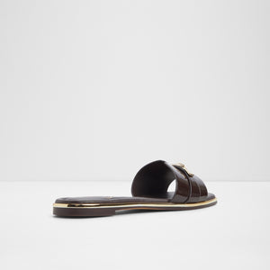 Darlina / Flat Sandals