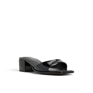 Dashaa / Heeled Sandals