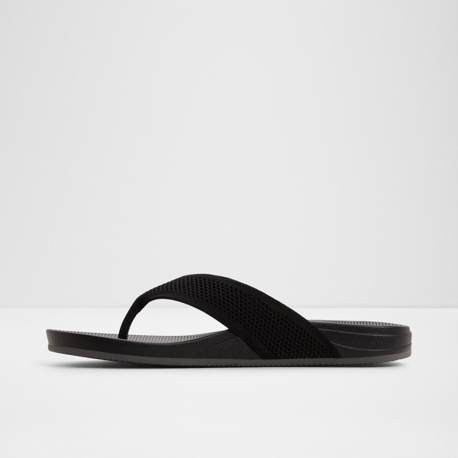 Davey / Flat Sandals