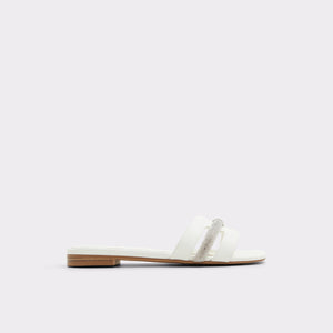 Deandra / Flat Sandals