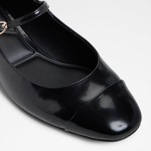 Decima / Heeled Shoes