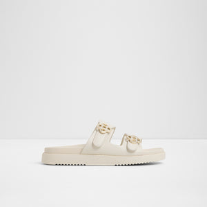 Delainey / Flat Sandals