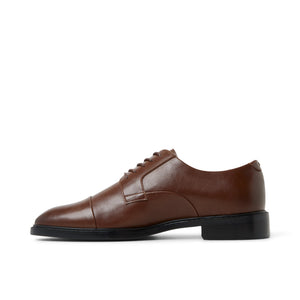 Cognac Desmarais Men Footwear