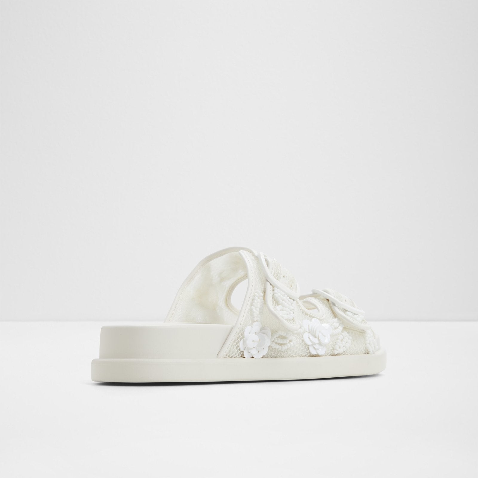 Devanassi / Flat Sandals