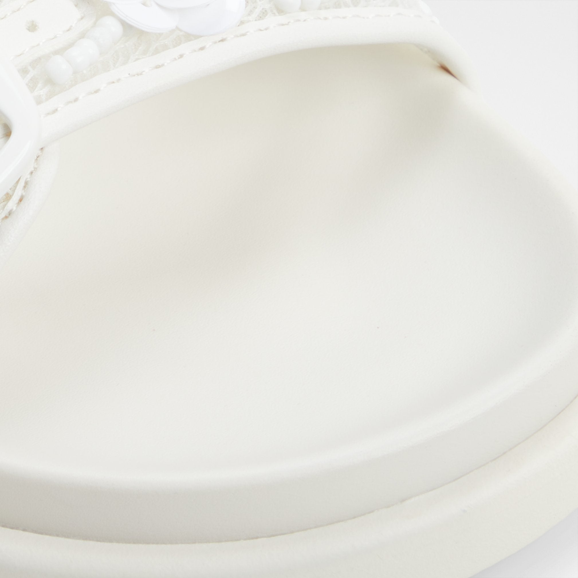 Devanassi / Flat Sandals