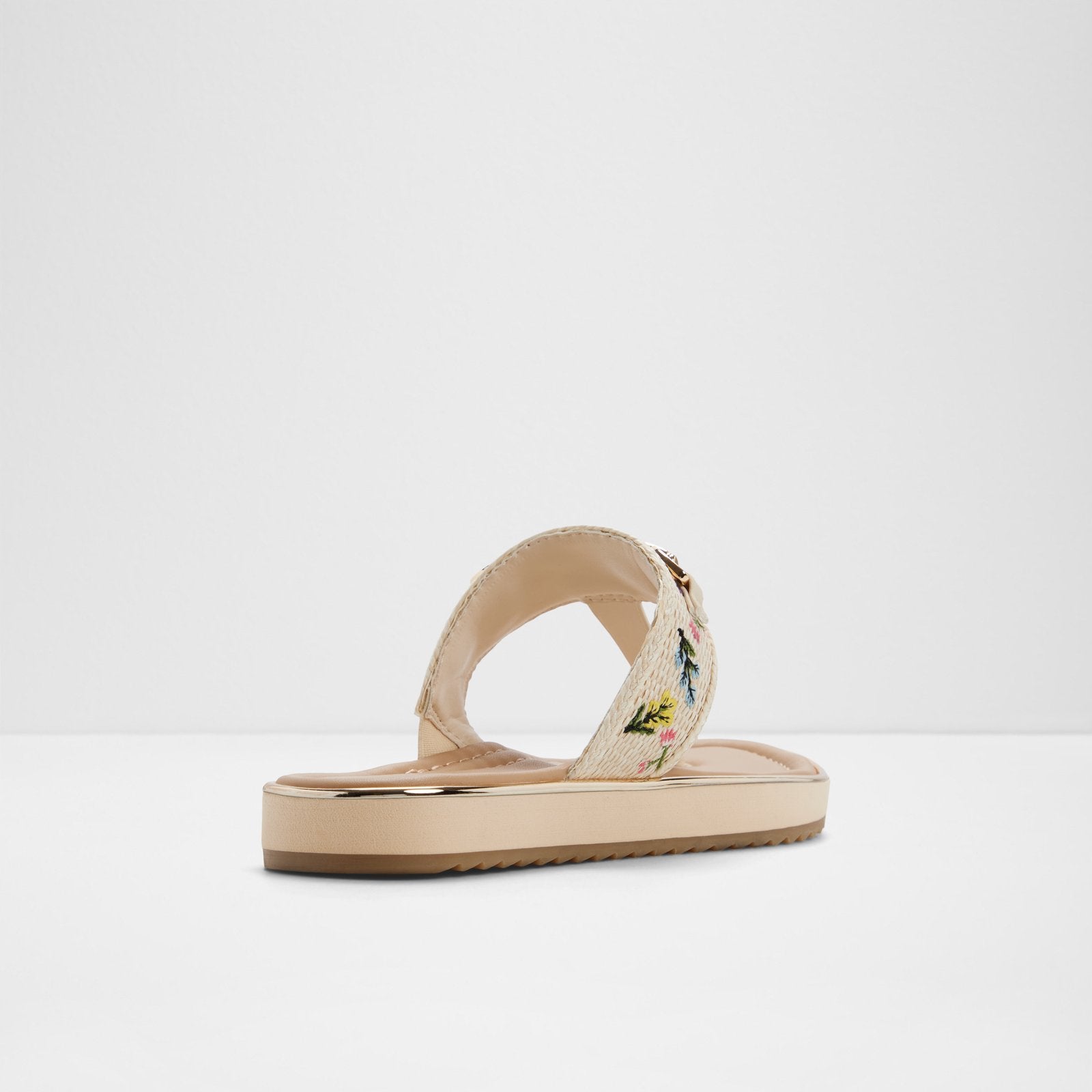 Deverena / صنادل شاطئ