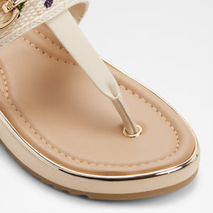 Deverena / Beach Sandals