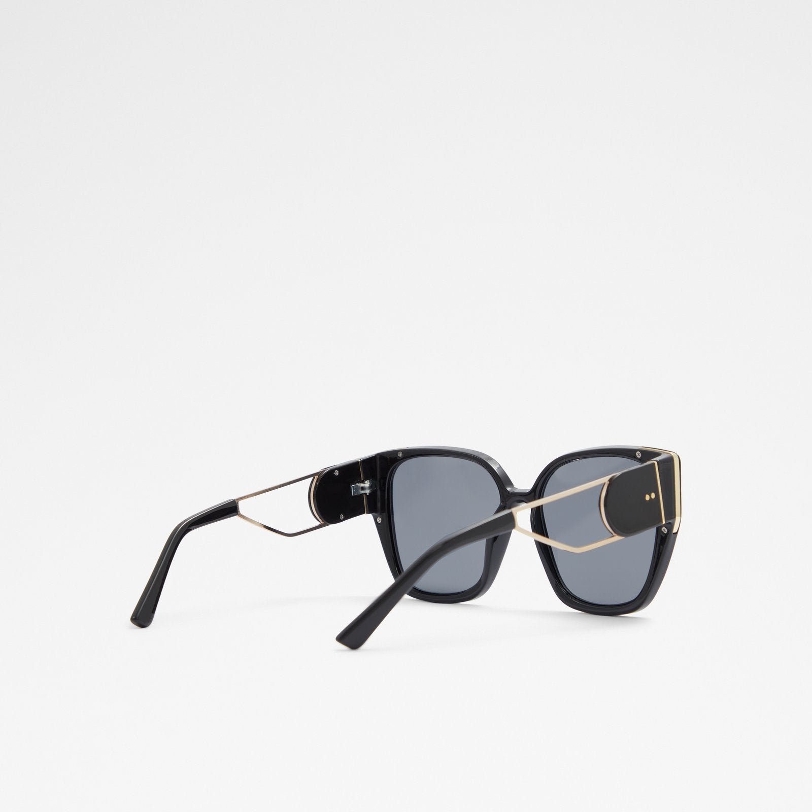 Devobanna  / Sunglasses