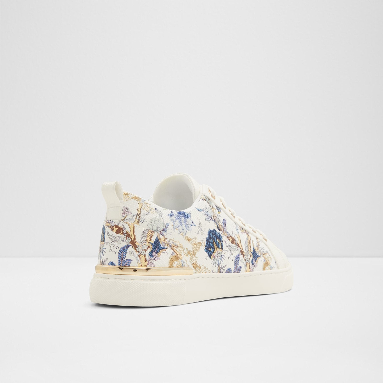 Dilathielle / Sneakers