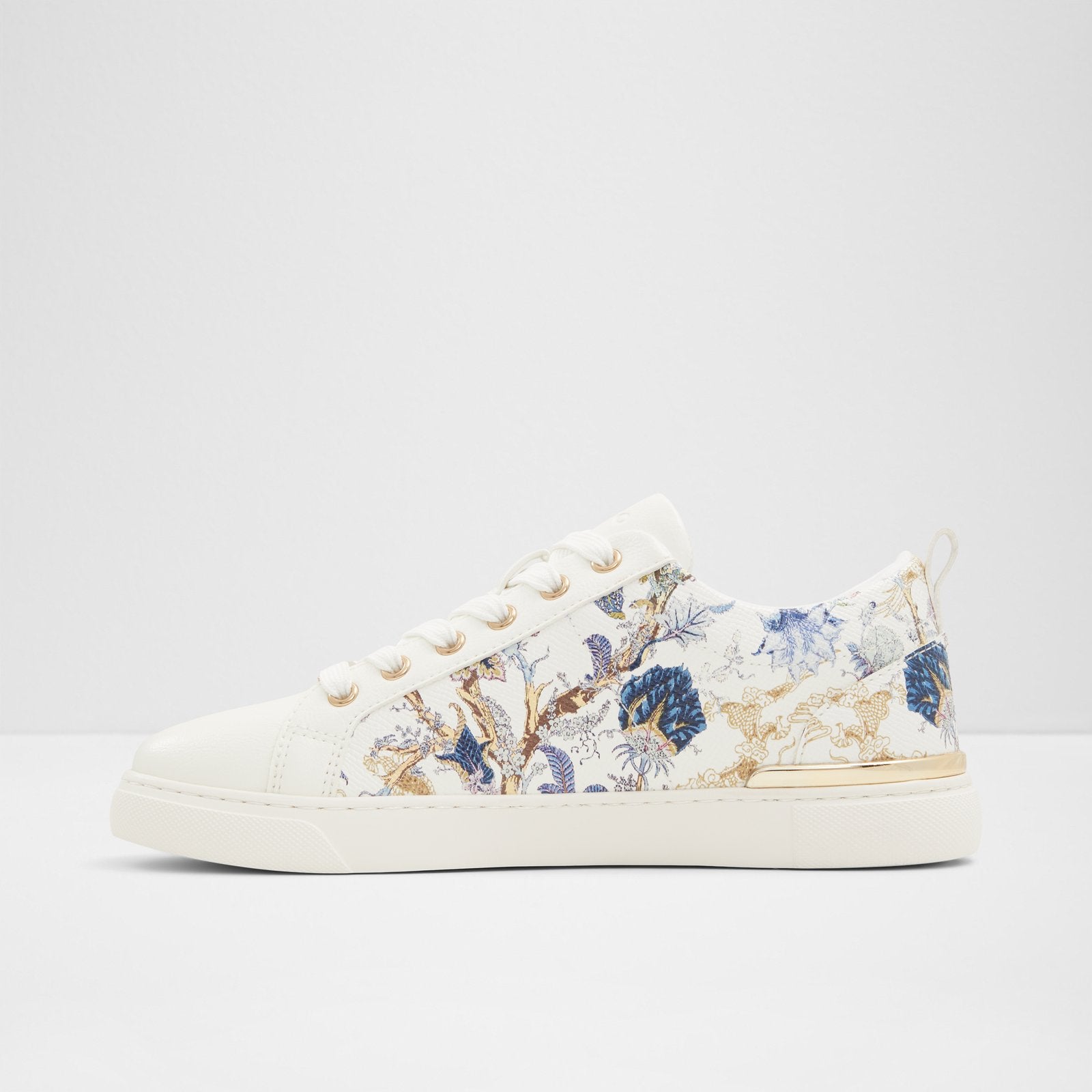 Dilathielle / Sneakers