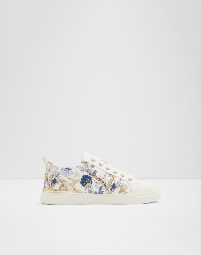 Dilathielle / Sneakers